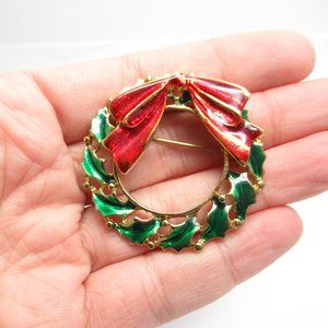 Vintage enamel Wreath Brooch